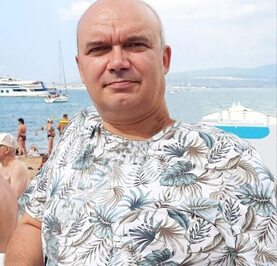 Виктор